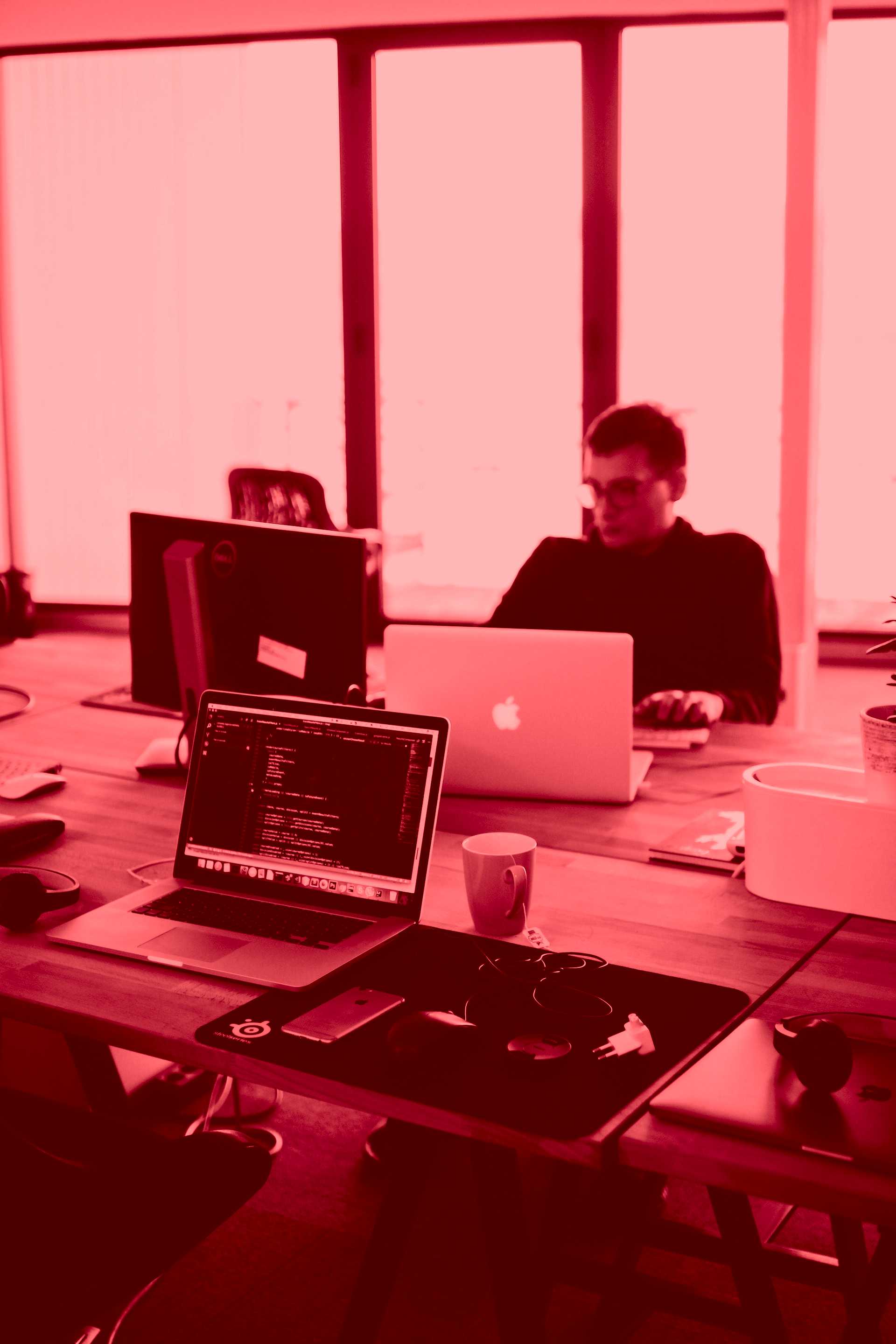 ¿Cuál es el tamaño de equipo ideal para una agencia de diseño web?